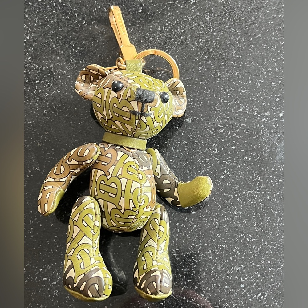 Burberry bear